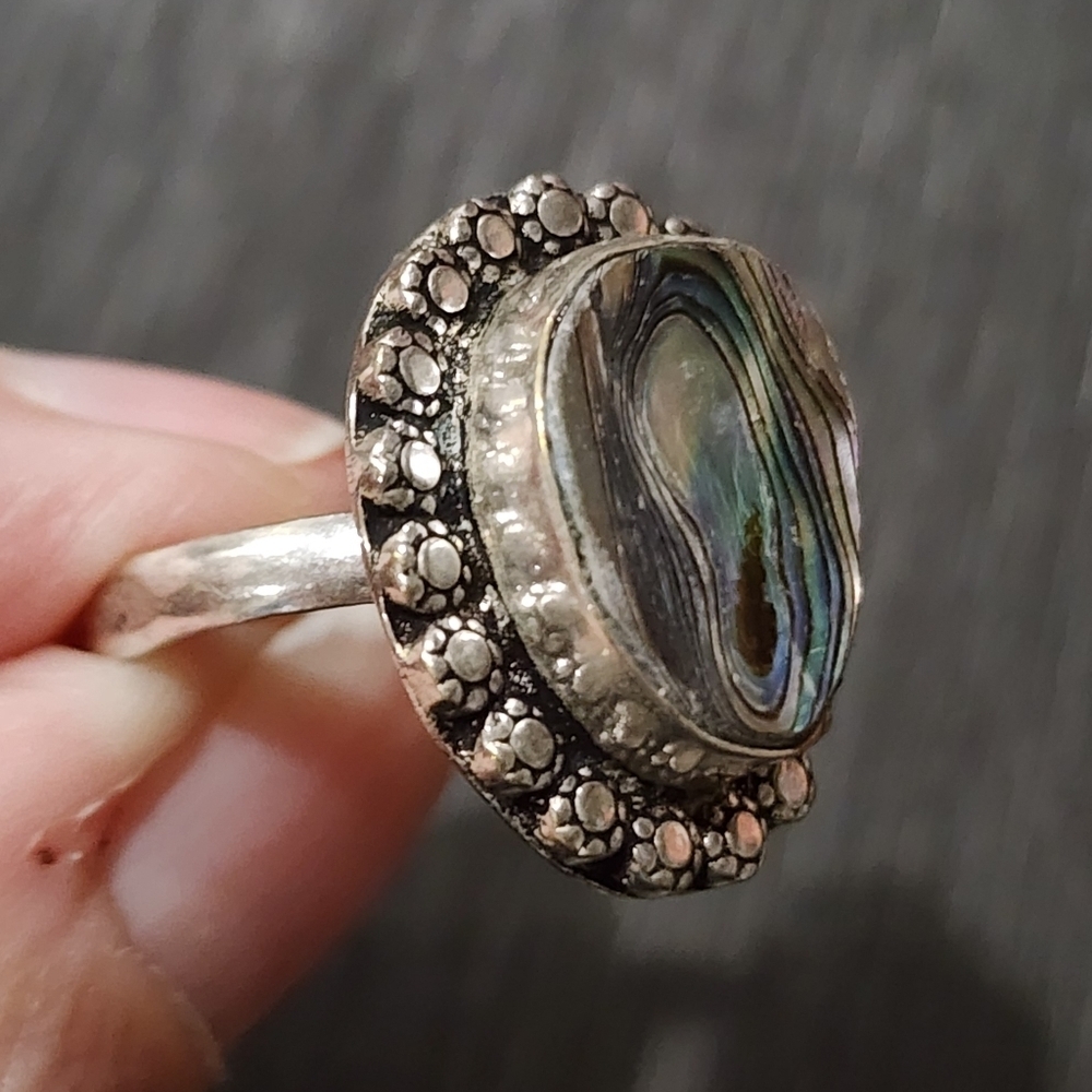 Sterling Silver Green Abalone Ring - Picture 6 of 10